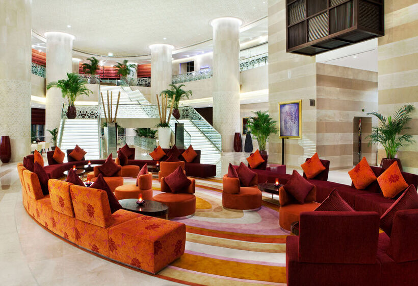 هتل Hilton Doha