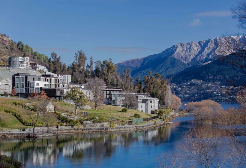 هتل Hilton Queenstown Resort And Spa