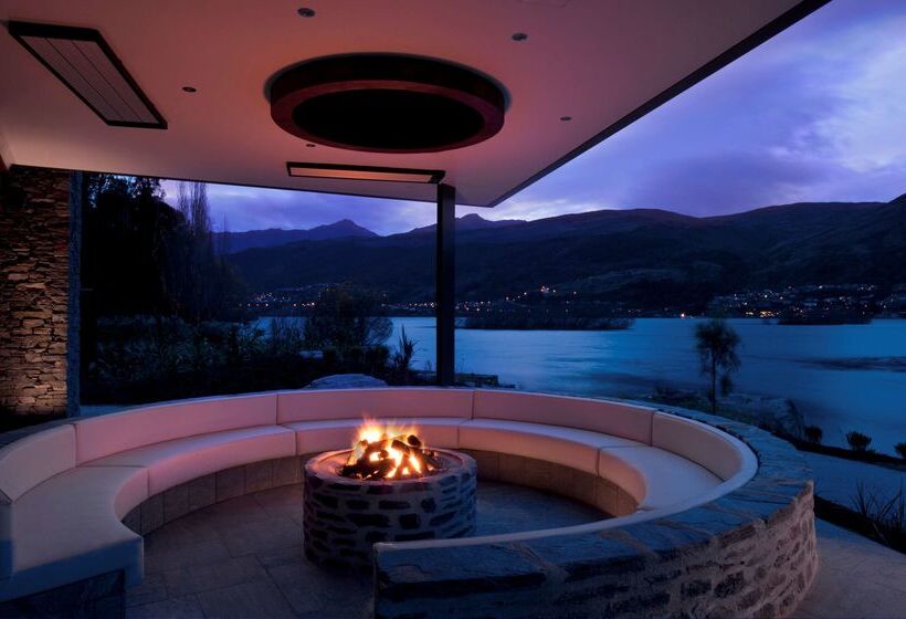 هتل Hilton Queenstown Resort And Spa