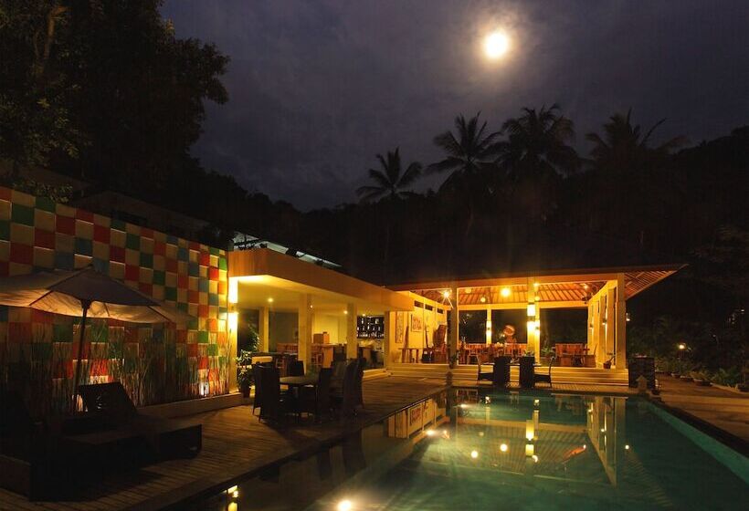 هتل Kebun Villas & Resort