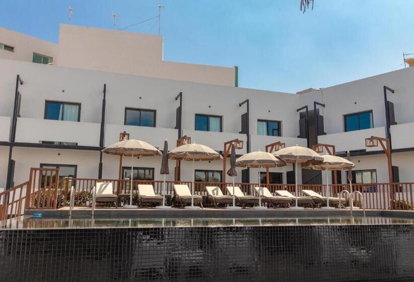هتل Onomo  Dakar