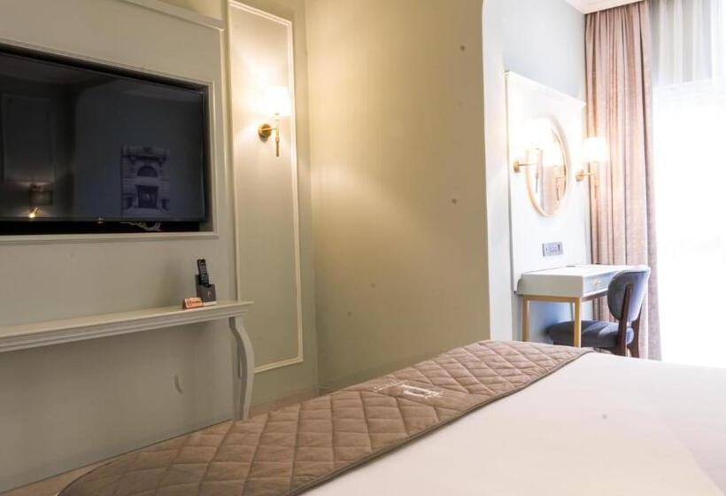 Fotos del hotel President:  11