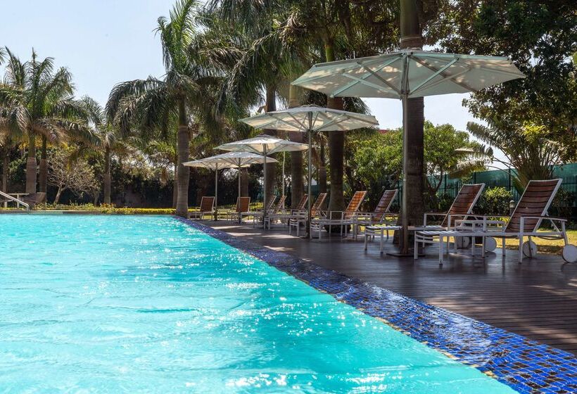 فندق Radisson Blu  & Residence, Maputo