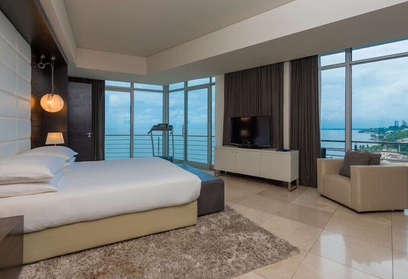 هتل Radisson Blu  & Residence, Maputo