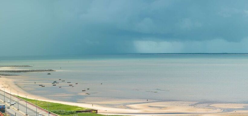 هتل Radisson Blu  & Residence, Maputo