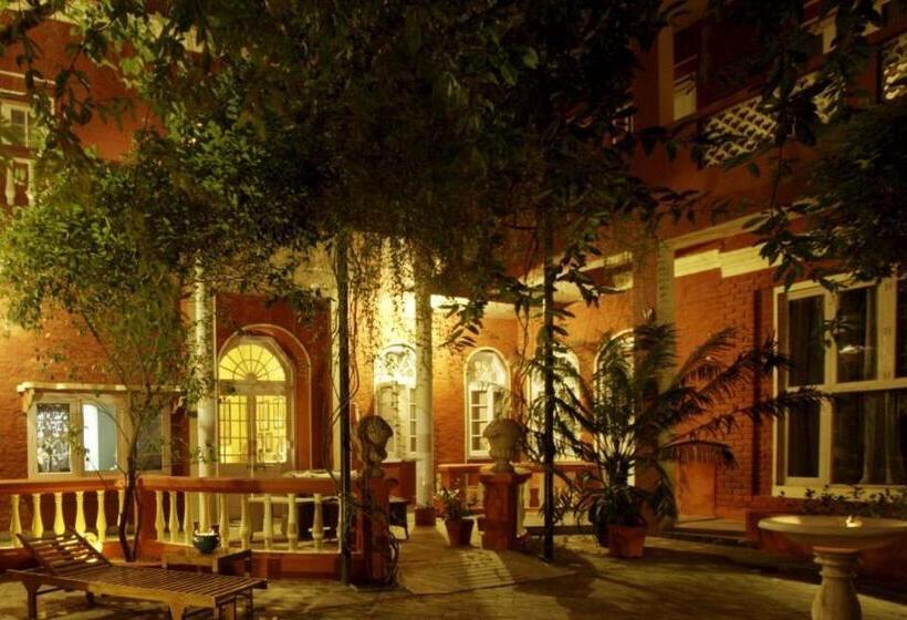 هتل Ranjit S Svaasa Amritsar