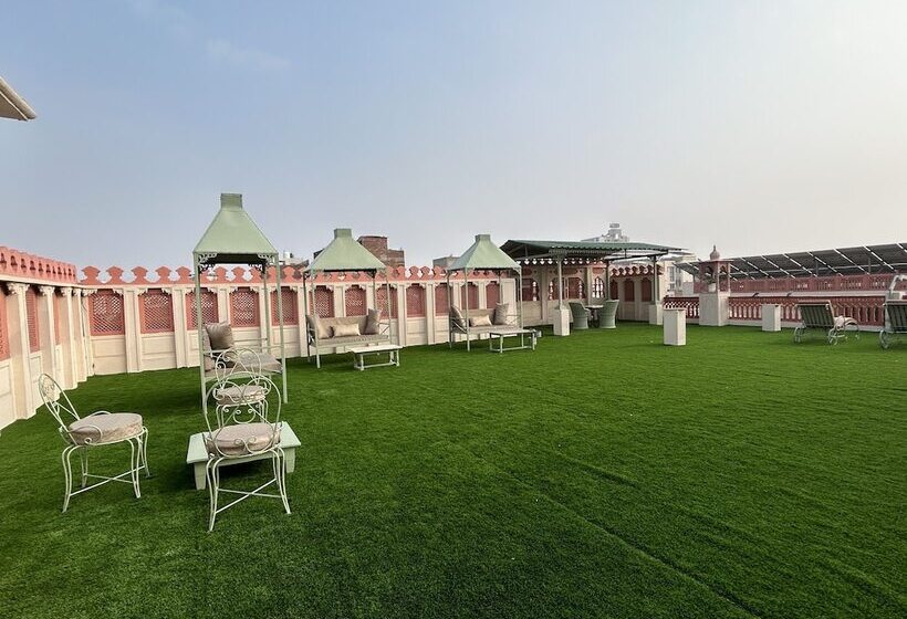 Fotos del hotel Suryaa Villa Jaipur A City Centre Heritage Haveli:  3