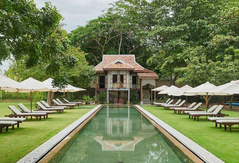 هتل Temple Tree Resort
