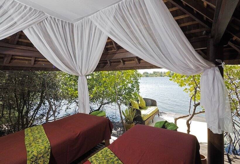 هتل The Menjangan By Lifestyleretreats