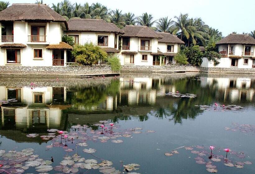 Fotos del hotel Vedic Village Spa Resort:  33