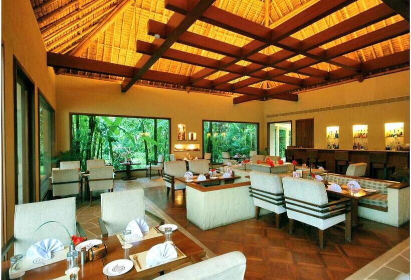 Fotos del hotel Vedic Village Spa Resort:  43