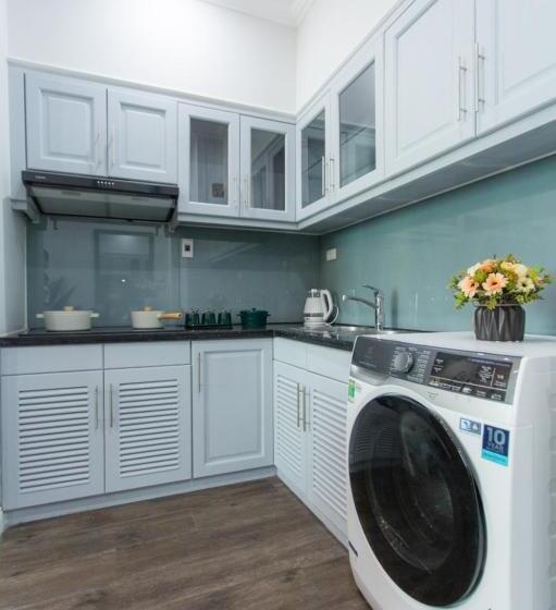 Fotos del hotel Vinh Trung Plaza Apartment &:  33