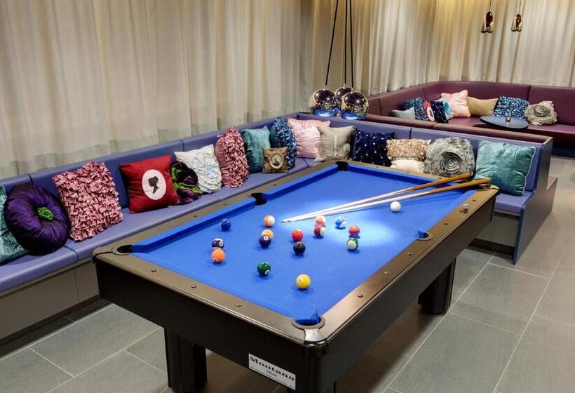 Fotos del hotel Meininger Hotel Wien Downtown Sissi:  13