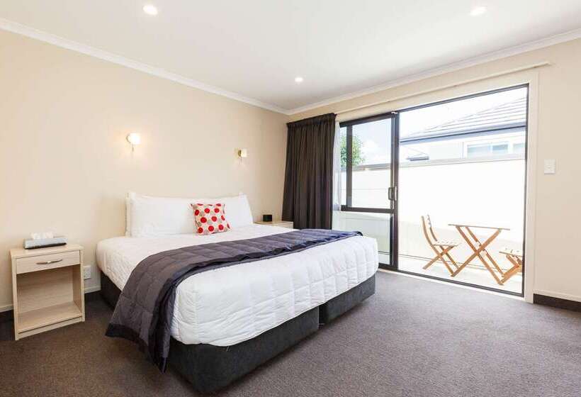 Kauri Court Motel