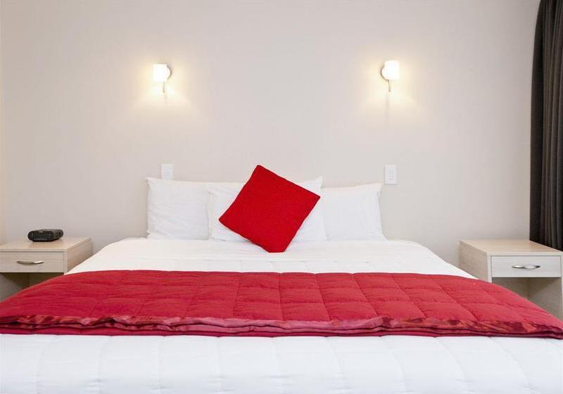Kauri Court Motel
