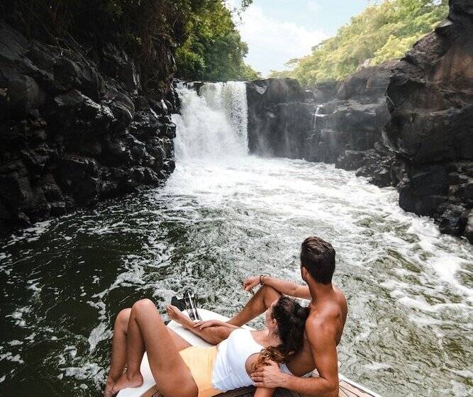 استراحتگاه Shangrila Le Touessrok, Mauritius