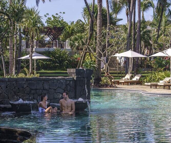 استراحتگاه Shangrila Le Touessrok, Mauritius