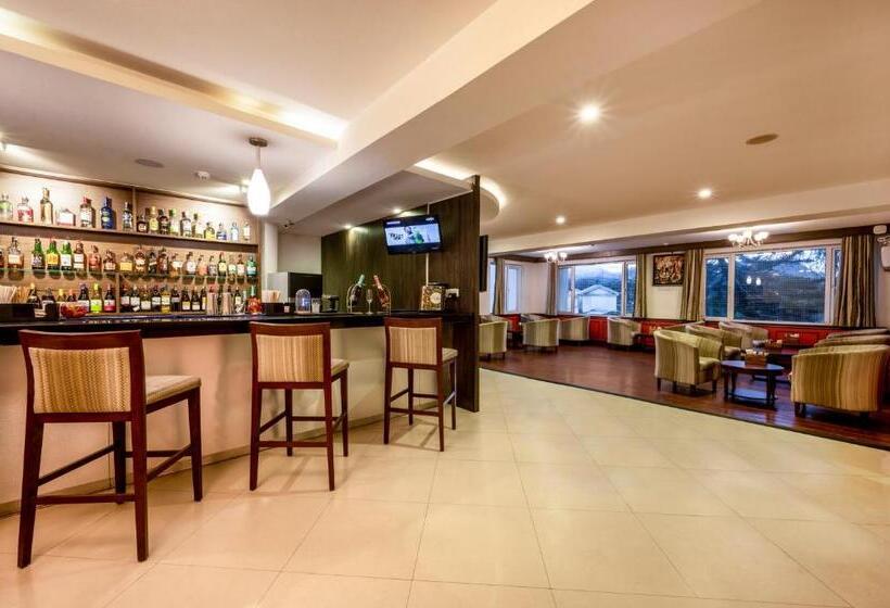 אתר נופש Sterling Ooty Fern Hill