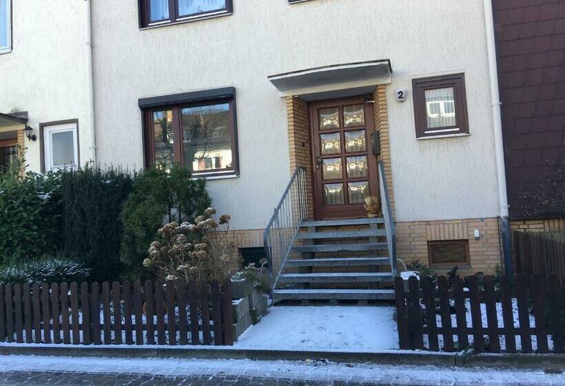 הוסטל Maggies Home Hannover