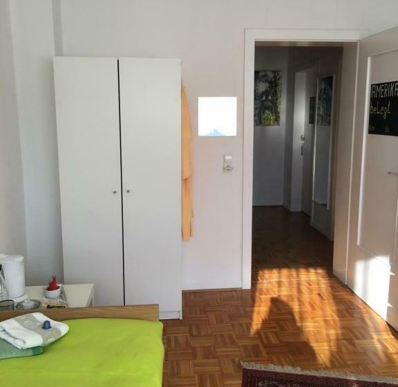 הוסטל Maggies Home Hannover
