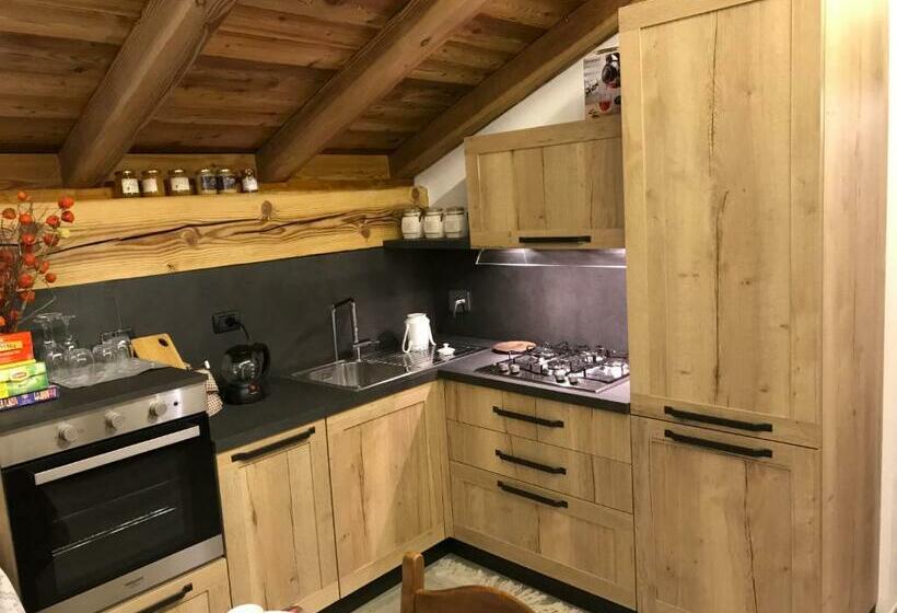 مبيت وإفطار Au Coin Du Chateau