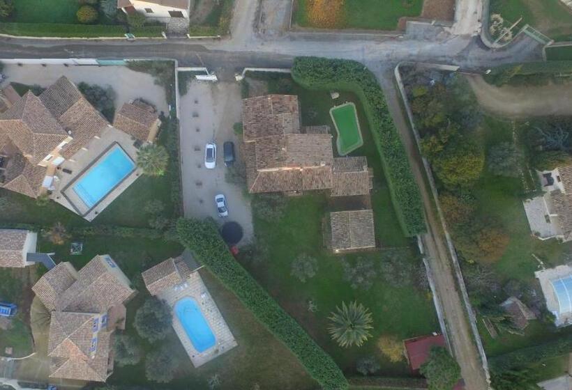 住宿加早餐  Studio Au Coeur De La Petite Camargue
