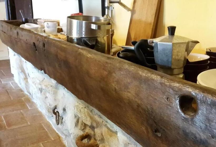 فندق Bioagriturismo Poderaccio