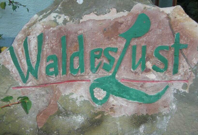 ホテル Gasthof Waldeslust