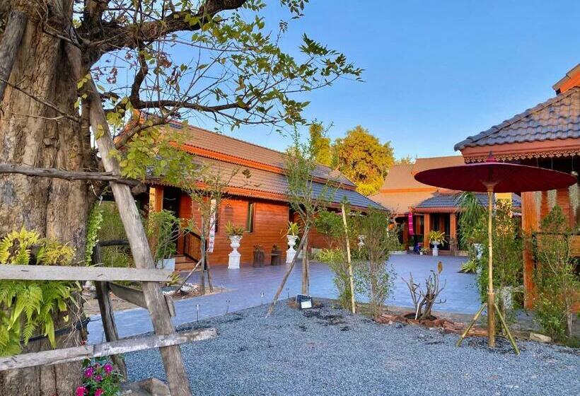 호텔 Khum Lanna Boutique