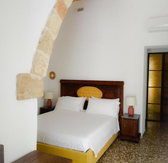 膳宿费 Corte Piri