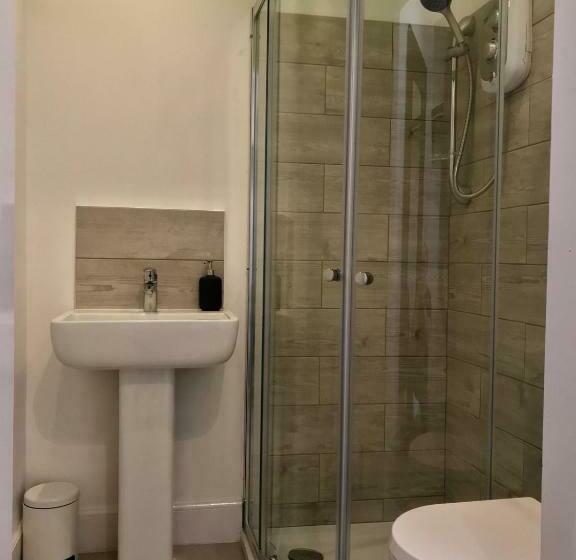 بنسيون The Doonleigh Suite