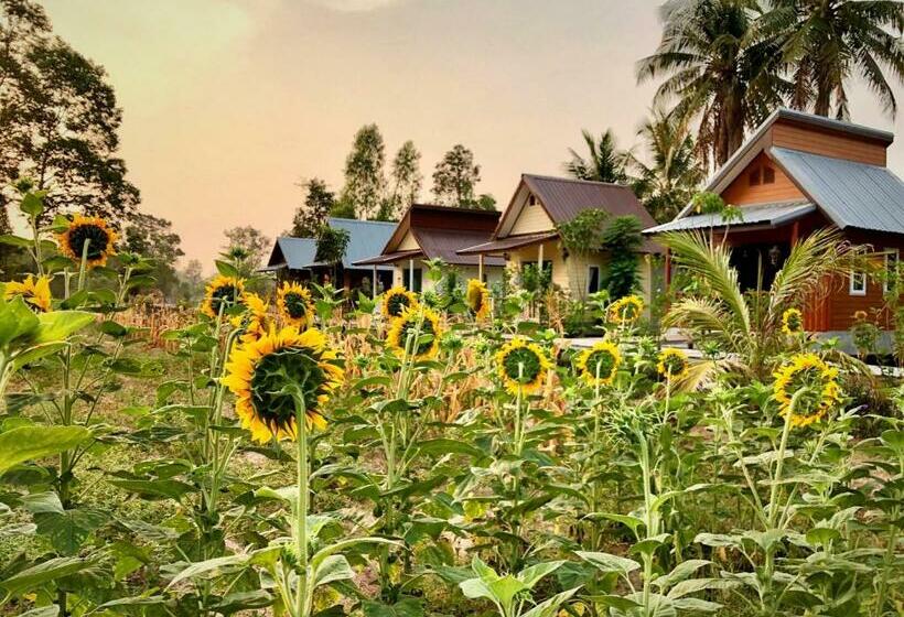 استراحتگاه Baan Thung Home Stay