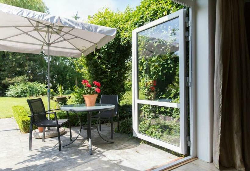 تختخواب و صبحانه Borneman Buitenhof   Privé Appartement