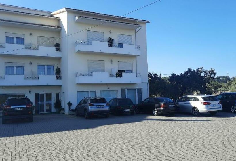 پانسیون Casa Talika