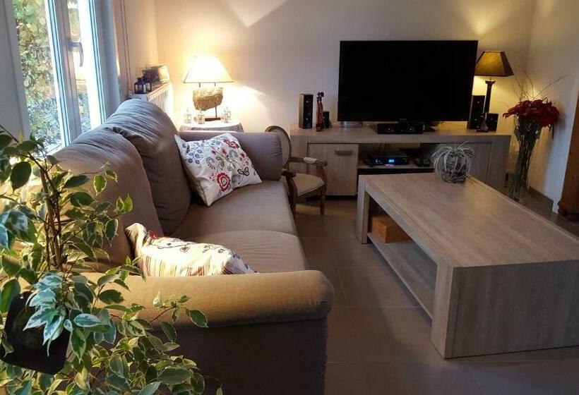 ベッドアンドブレックファースト Au Fond Des Rys