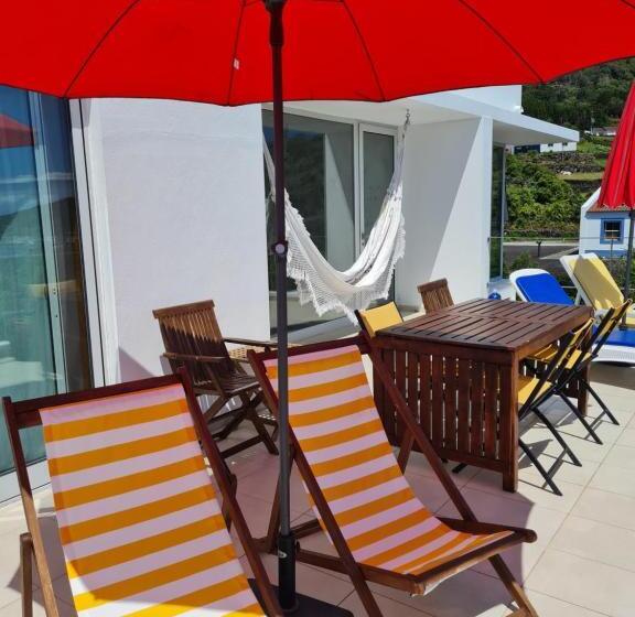 تختخواب و صبحانه Casa Da Ribeira