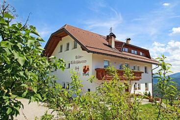 هتل Niederhaeusererhof