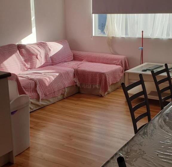 پانسیون Dianella Budget Rooms Happy Place To Stay