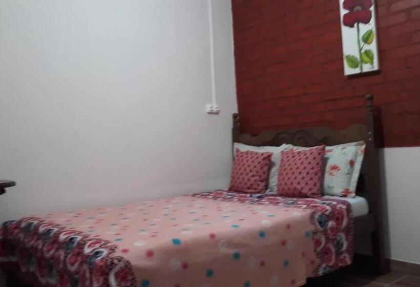 ユースホステル Aconchego Caminho Das Cachoeiras