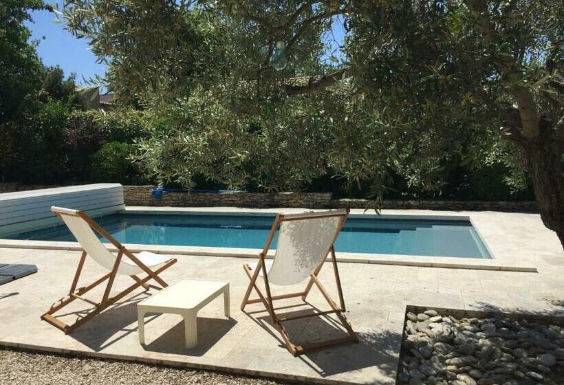 مبيت وإفطار Villa Louanne