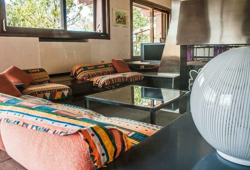 호텔 Oasi Di Mastarone   Il Vino E Le Rose