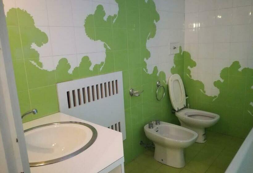 호텔 Oasi Di Mastarone   Il Vino E Le Rose