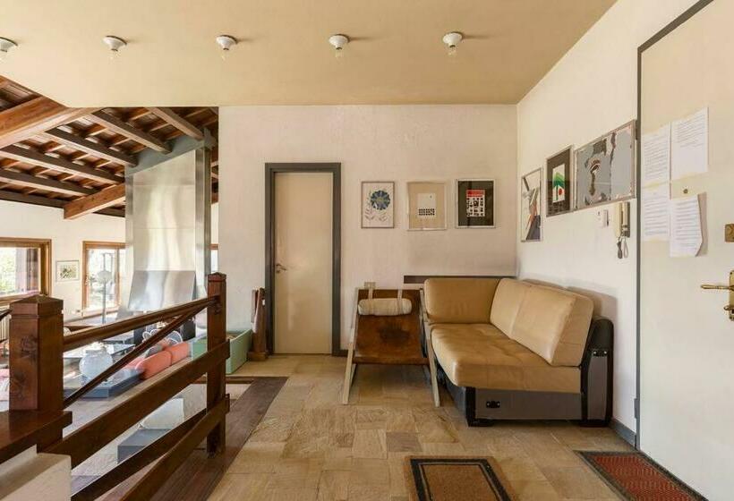 호텔 Oasi Di Mastarone   Il Vino E Le Rose