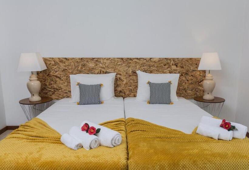 پانسیون Areal De Santa Bárbara Guest House