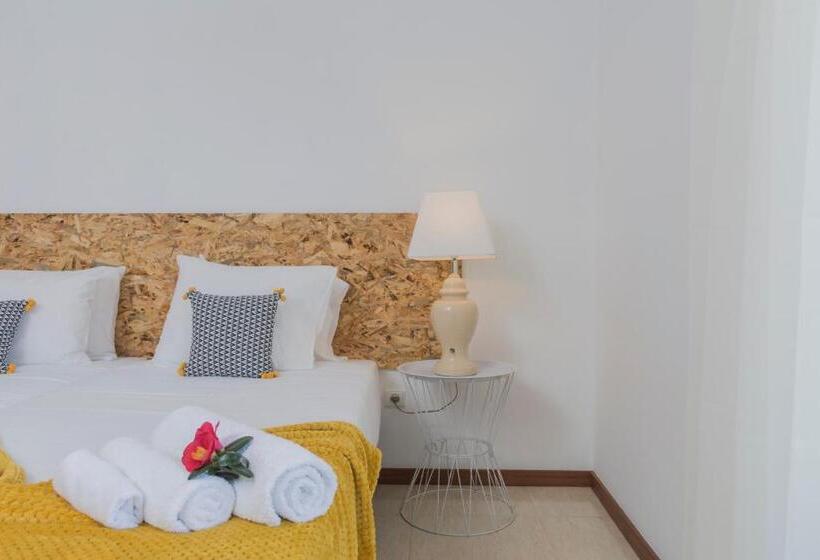 پانسیون Areal De Santa Bárbara Guest House