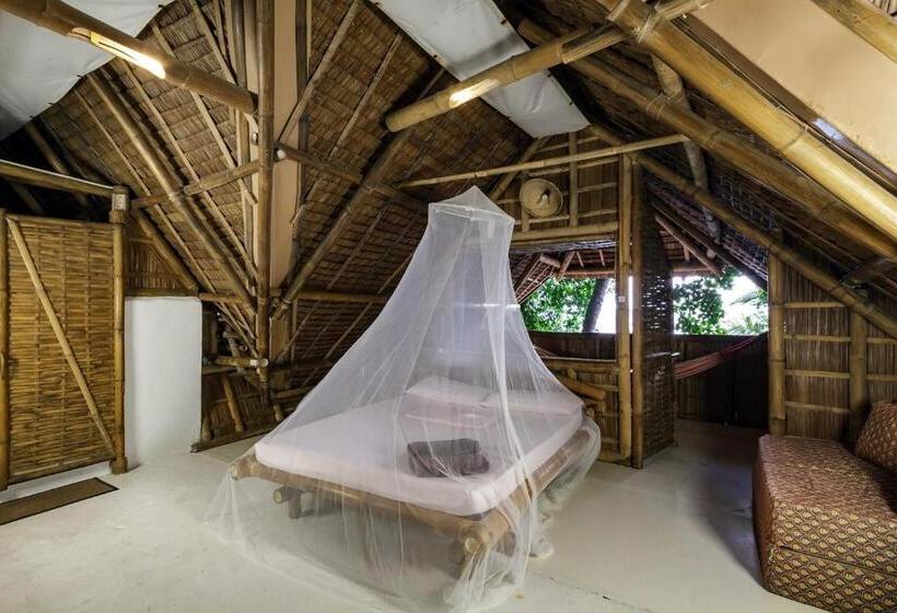 منتجع Kookoo S Nest Eco Lodge