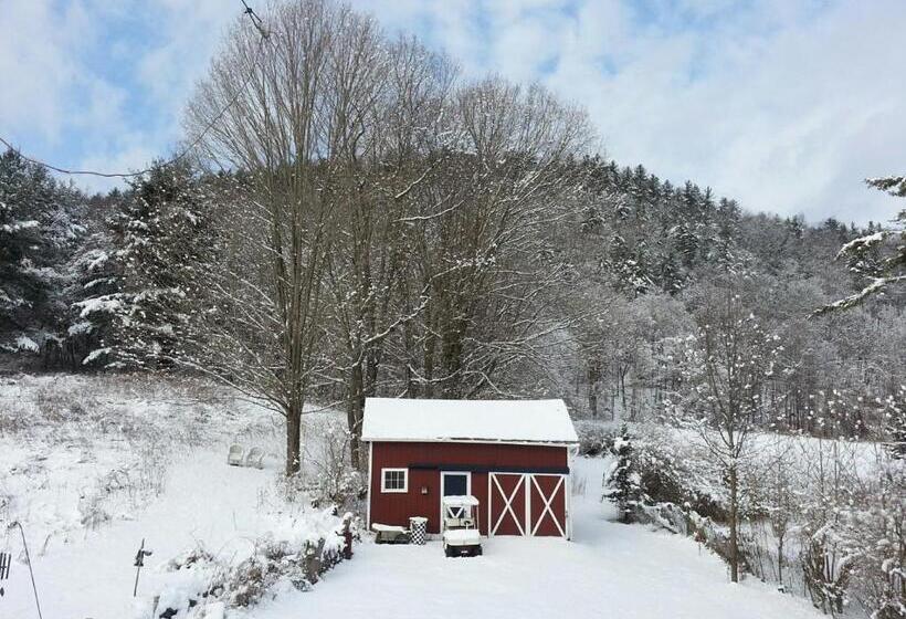 Bed and Breakfast A Meadow House