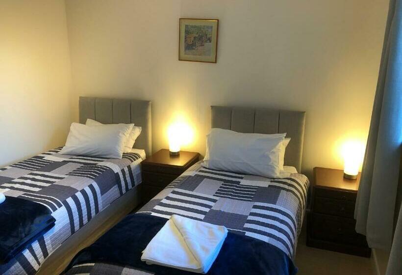 مبيت وإفطار Broadsea