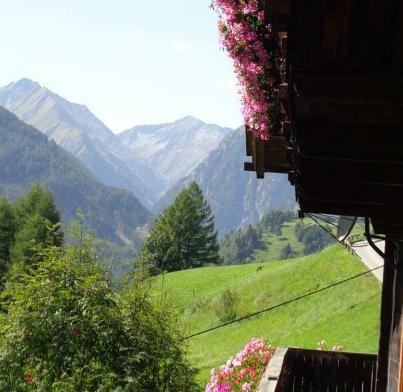 ホテル Ferienwohnung Angstingerhof