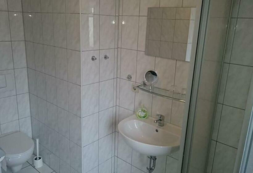 هتل Gaststätte Und Pension Felsenthal